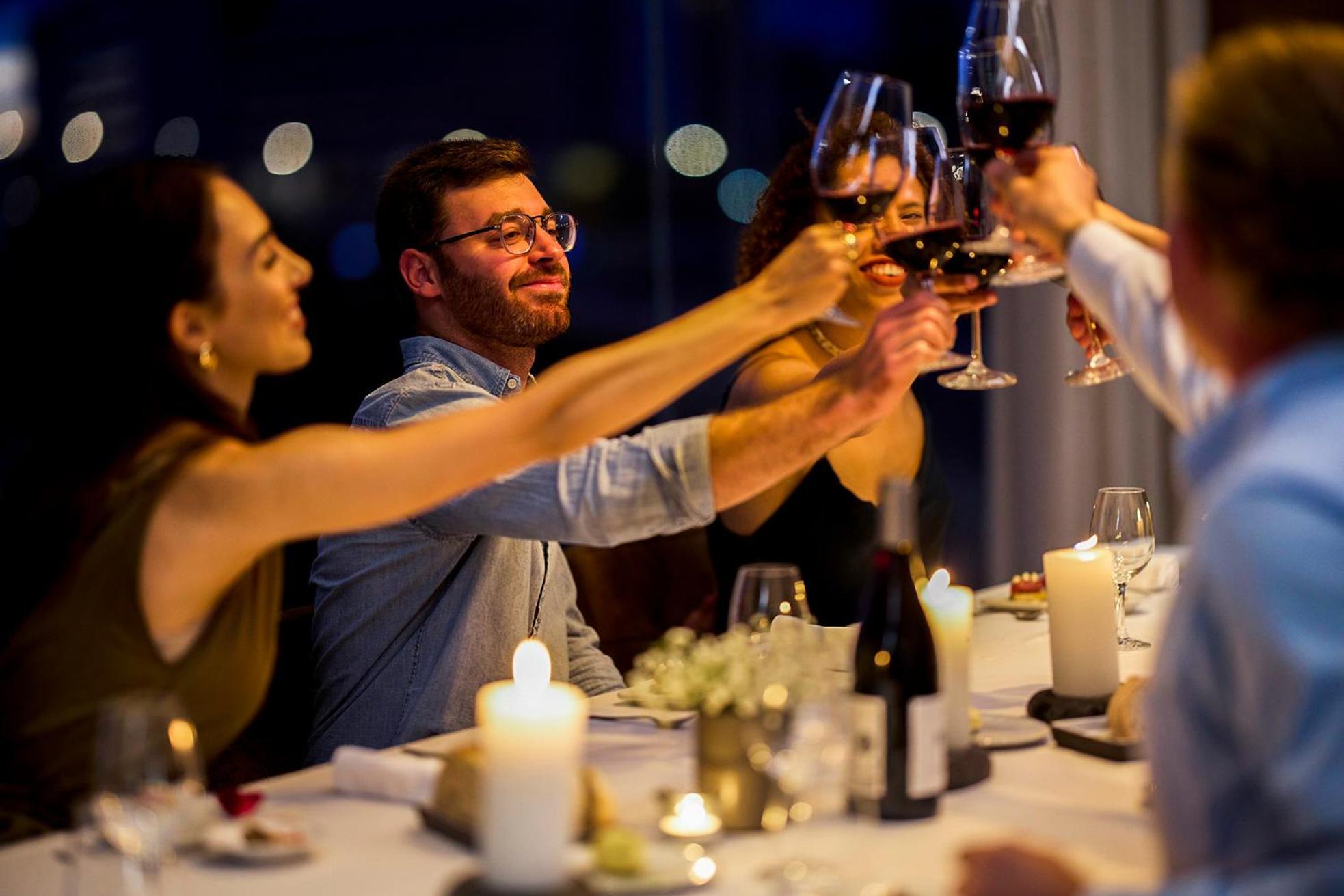 Octant Ponta Delgada Hotel Luaran gambar A toast with wine
