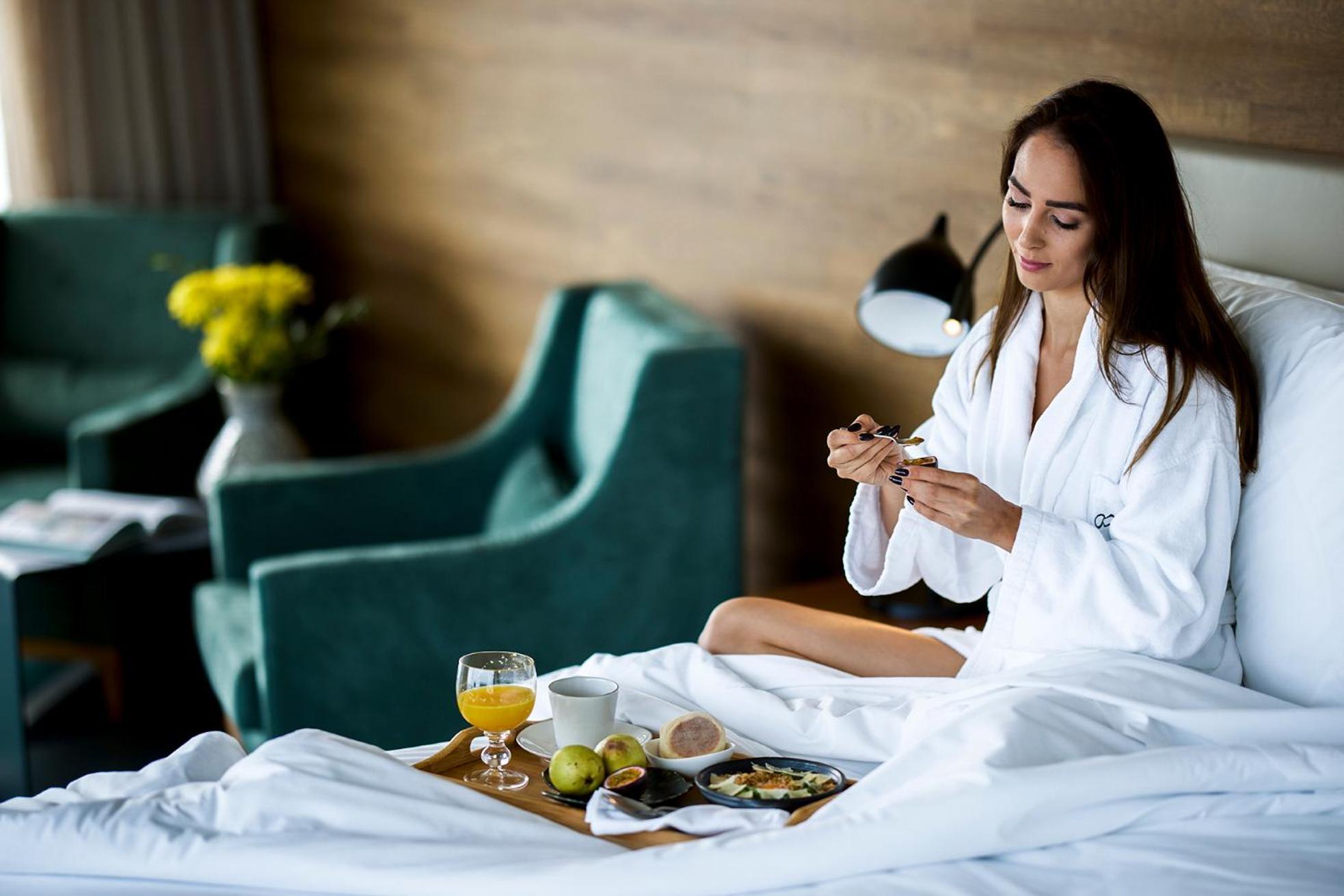 Octant Ponta Delgada Hotel Luaran gambar A woman in a bathrobe