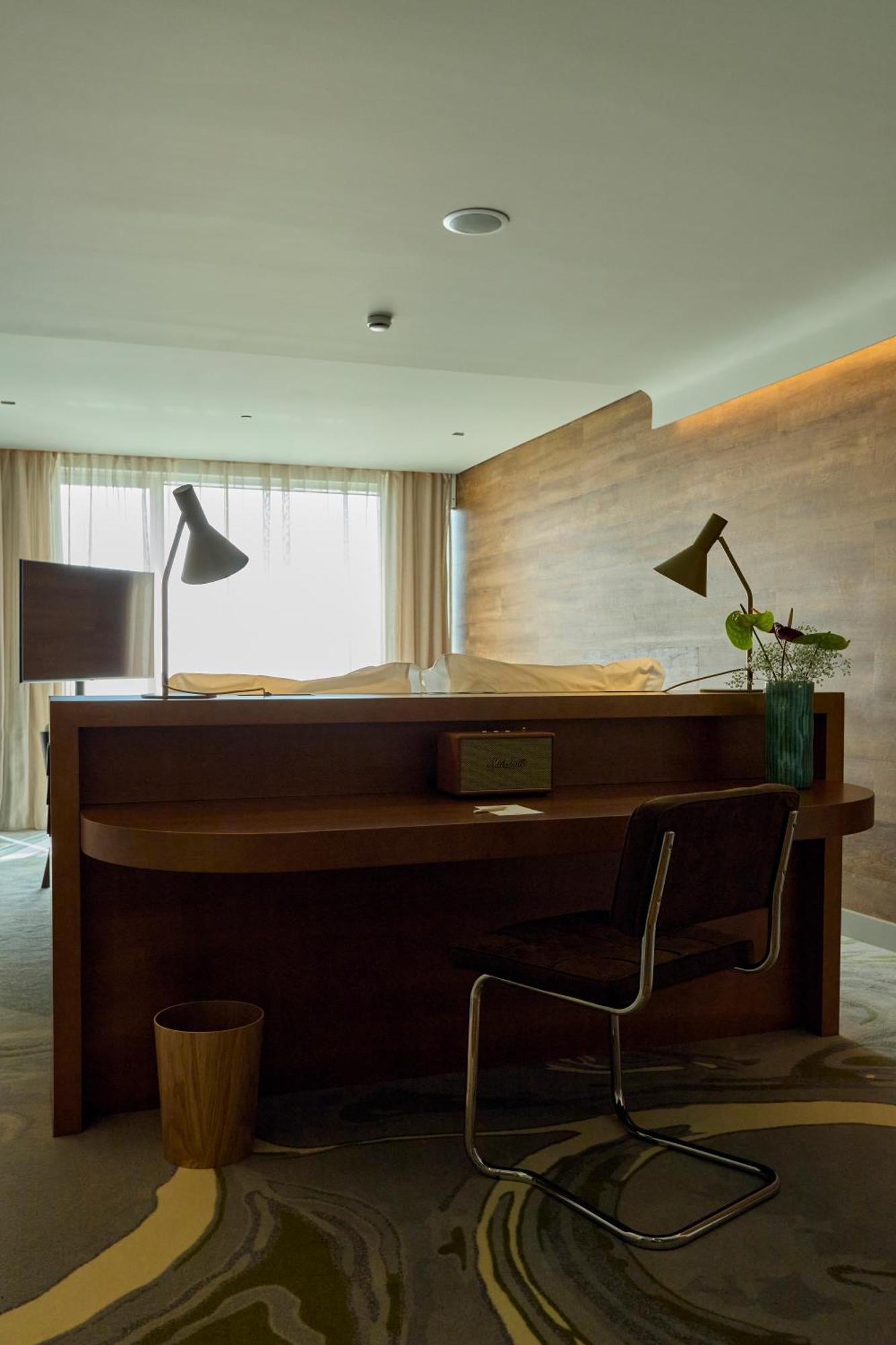 Octant Ponta Delgada Hotel Luaran gambar The interior of a room at the hotel